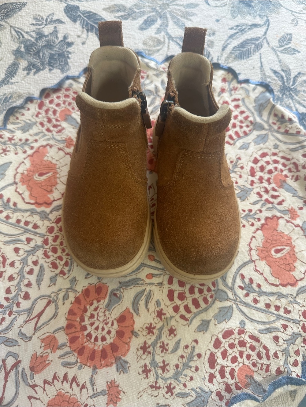 UGG Kids Chestnut Suede Chelsea Boots